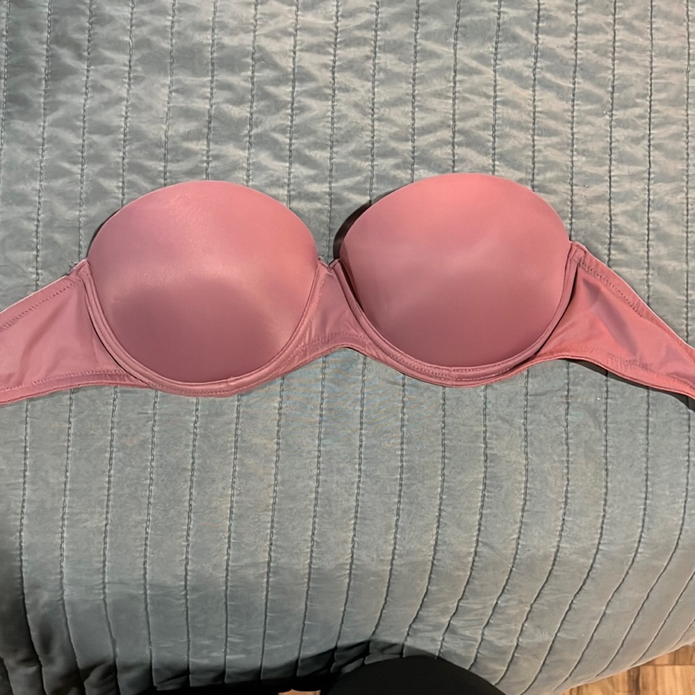Victoria’s Secret Push up Strapless Bra
